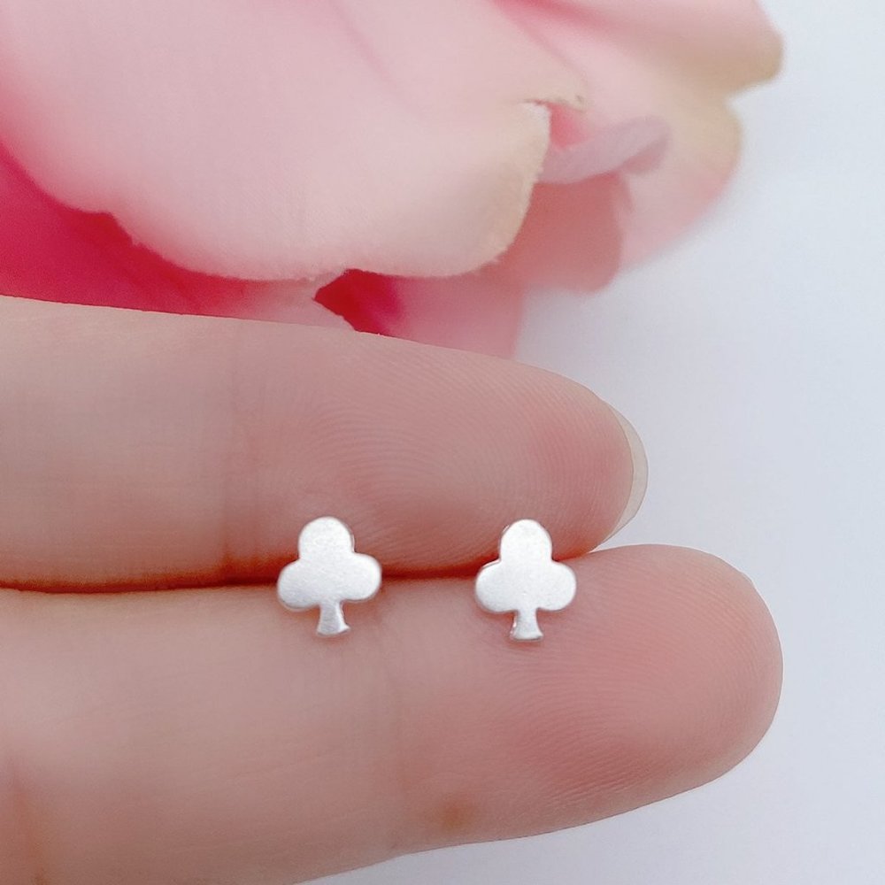 Silver Club card earrings Solid Sterling Silver stud earrings-SS000